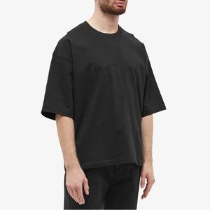 Men’s honor the gift box tee